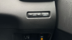 Nissan Qashqai 1.2 DiG-T N-Connecta 5dr Petrol Hatchback